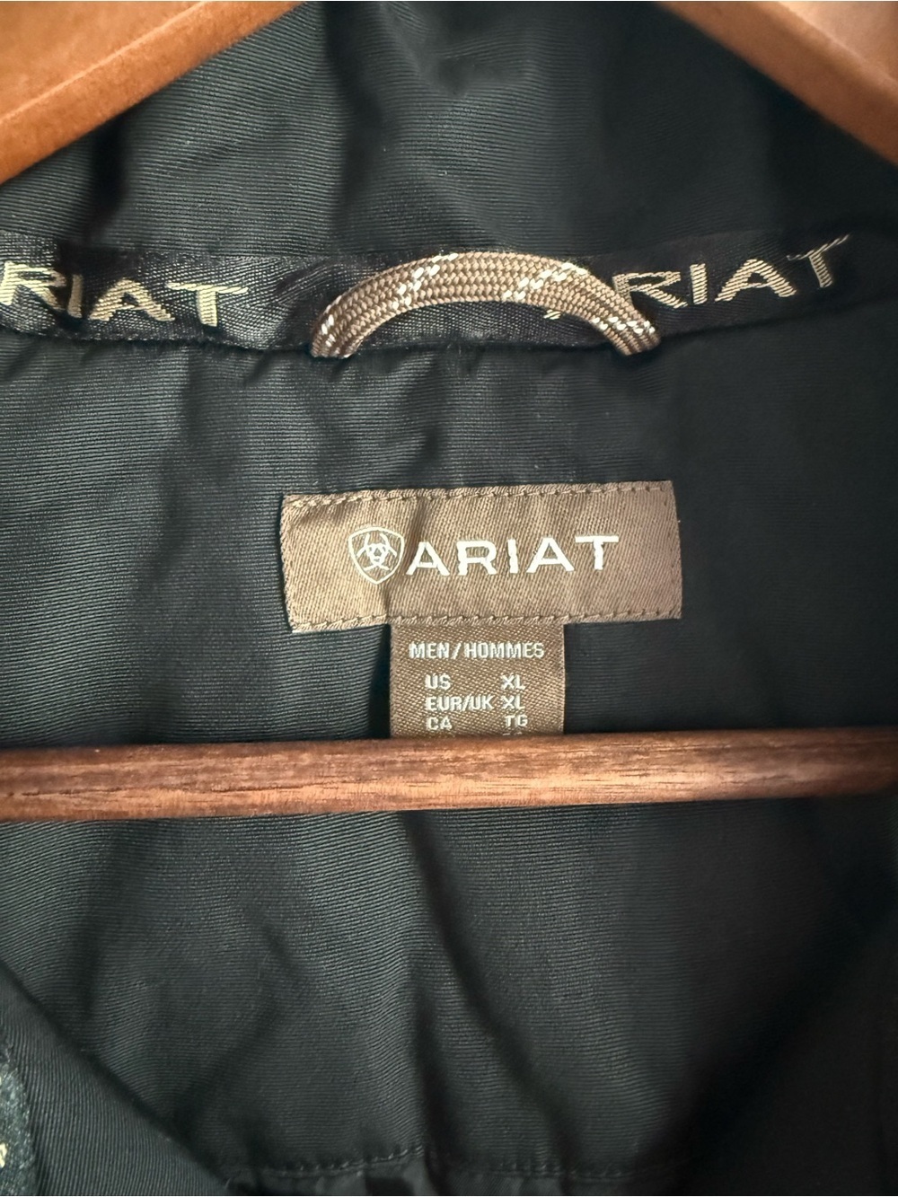 Ariat Men's Team Softshell Vest in black size XL - Picture 3 of 13